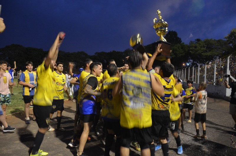 Atlético Iguazú Campeón del Apertura 2021