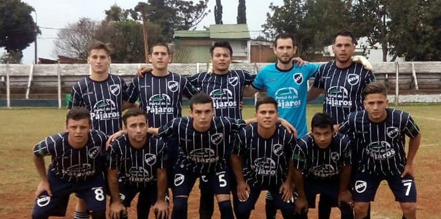 Atlético Oberá se quedó con el duelo de Decanos