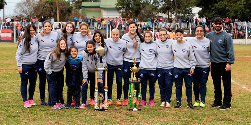 Este domingo arranca el clausura del fútbol femenino