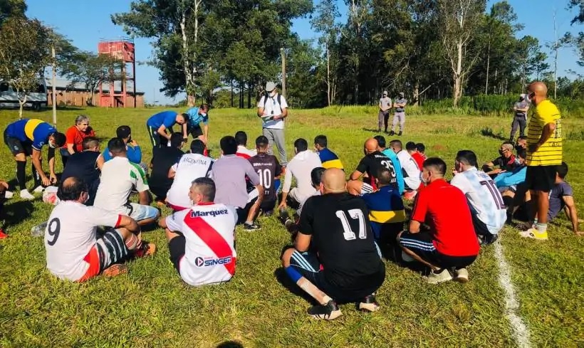 Fútbol: los internos de la Unidad Penal I de Loreto jugaron un amistoso con Guaraní