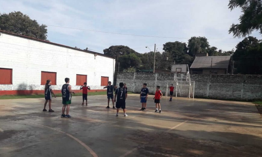 Oberá Handball inició practicas en el Club Independiente