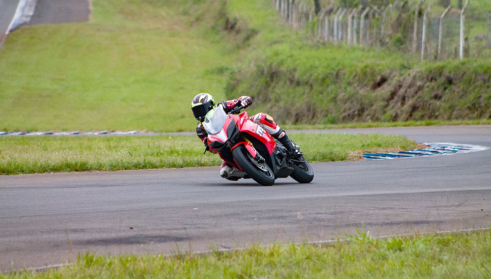 El Rosamonte Racing Team probó en Oberá